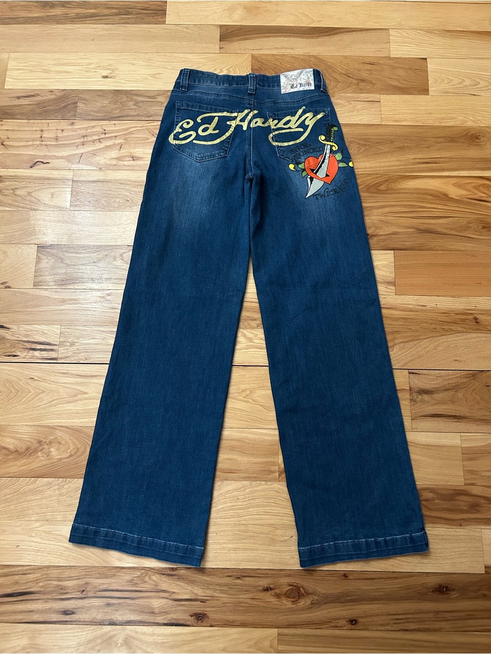 Ed Hardy Original Heart & Dagger Wide Leg Women’s Jeans 26x32 Y2K Style (S-37)